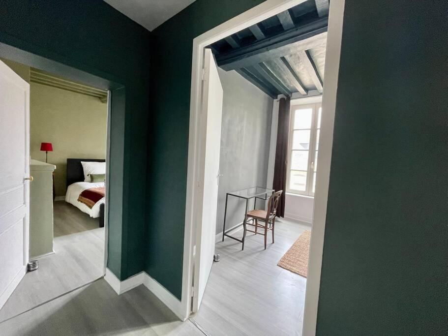 Le Liberty By Melrose Apartment *